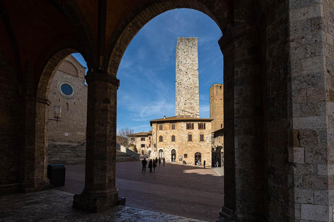 Torre Salvucci Maggiore Medieval Tower Experience San Gimignano Eksteriør bilde