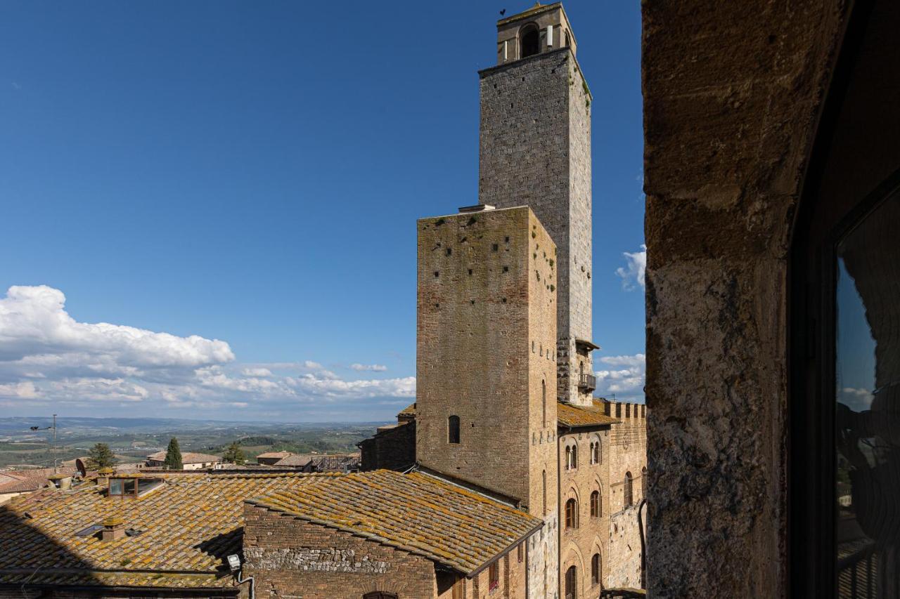 Torre Salvucci Maggiore Medieval Tower Experience San Gimignano Eksteriør bilde