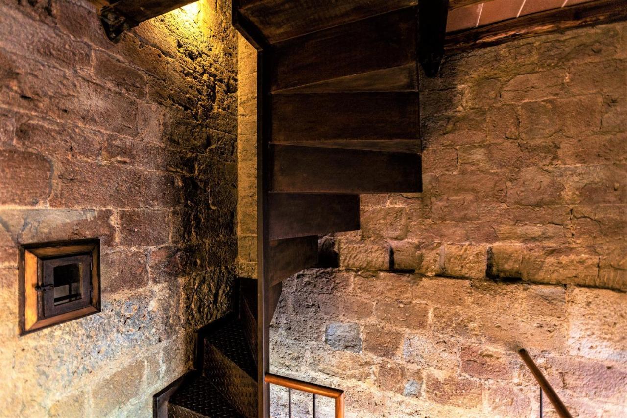 Torre Salvucci Maggiore Medieval Tower Experience San Gimignano Eksteriør bilde