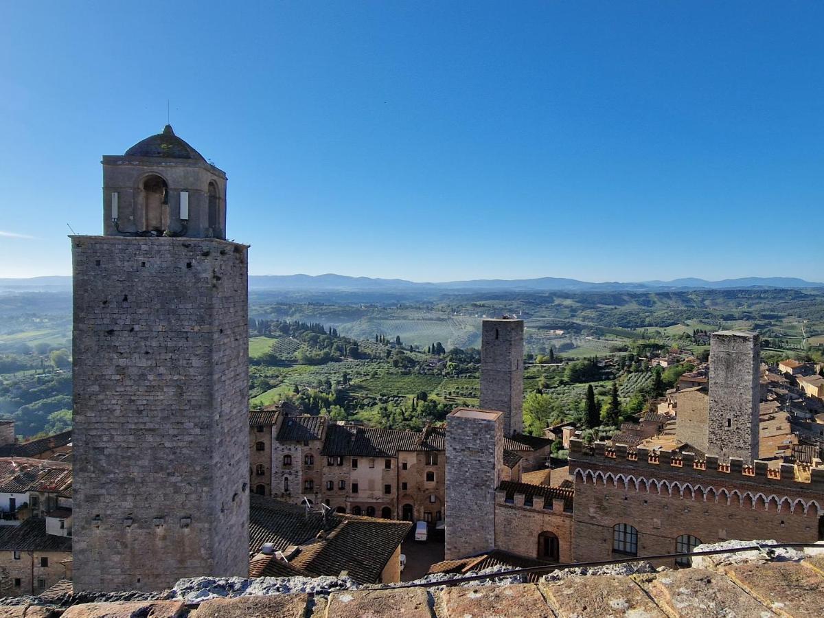 Torre Salvucci Maggiore Medieval Tower Experience San Gimignano Eksteriør bilde