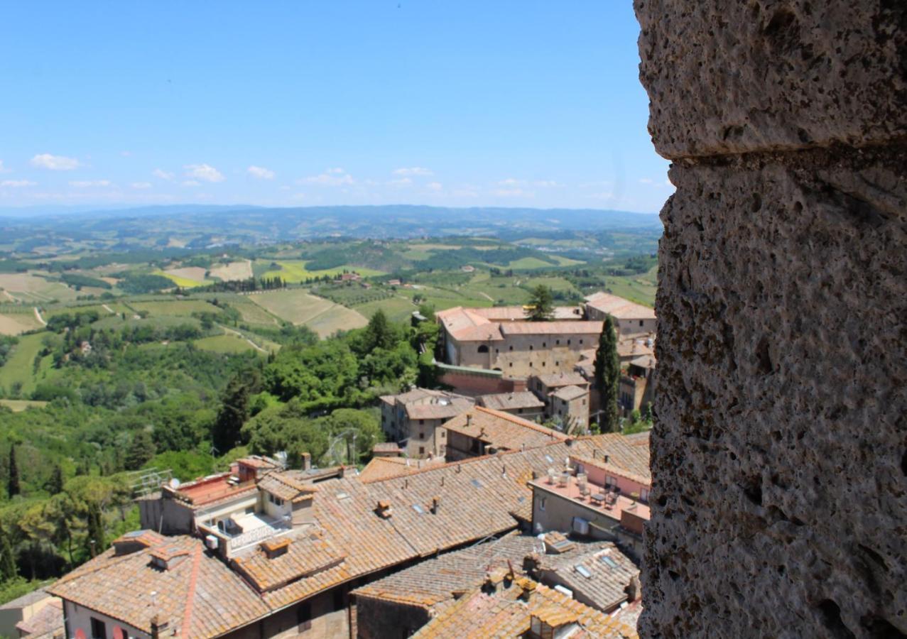 Torre Salvucci Maggiore Medieval Tower Experience San Gimignano Eksteriør bilde